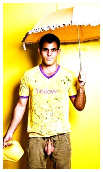 male-and-others-drugs:  Juliano Cazarre pelado