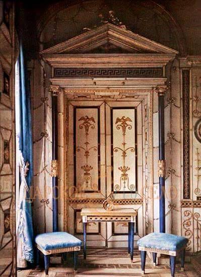 aw-laurendet:  Autochromes taken of the interiors of the Catherine Palace at Tsarskoe
