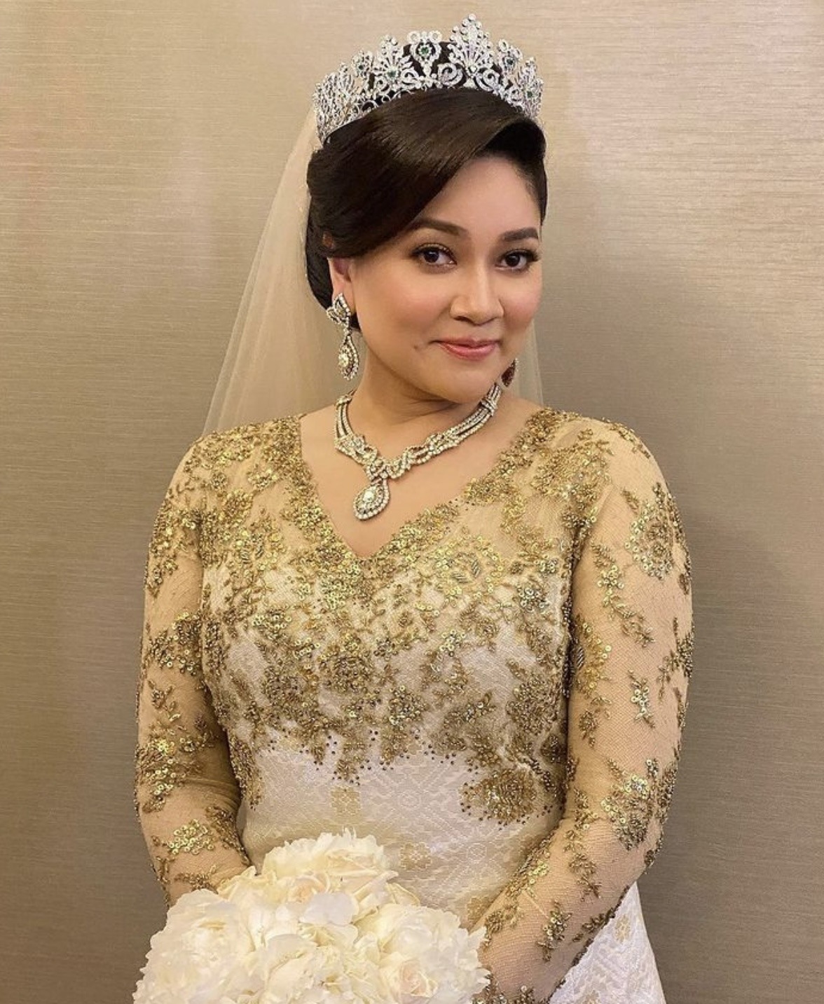 TIARA ALERT Princess Tengku Alana Iman Shahirah Tiara Mania tiara-alert-princess-tengku-alana-iman-shahirah-tiara-mania