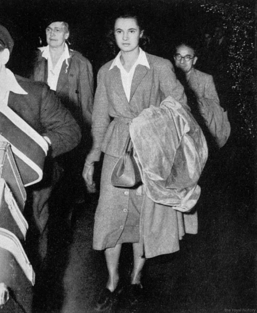 Marion Stein (later Countess of Harewood) at Victoria Station, 1949 