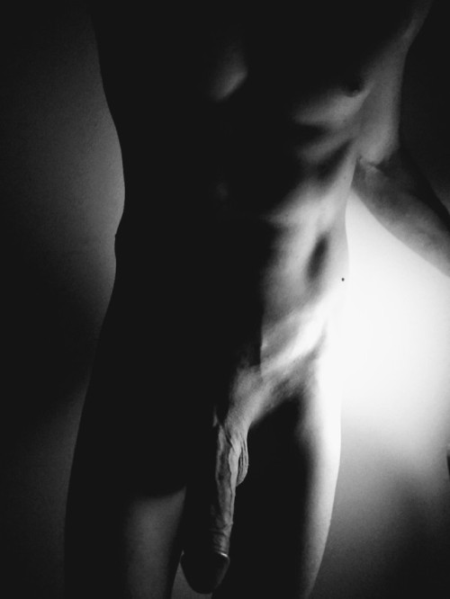 resp91:Will trade nudes for a summer that’s less rainy ;)