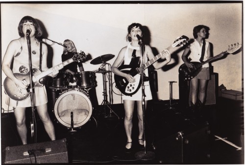 The Bangs (later Bangles) at the Lhasa Club (Hollywood, CA) on October 7th, 1982. Left to right: Vic