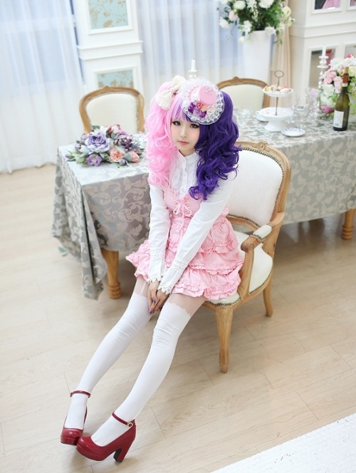 cosplayeverywhere:  Lolita (ロリータ) 1, 2. 
