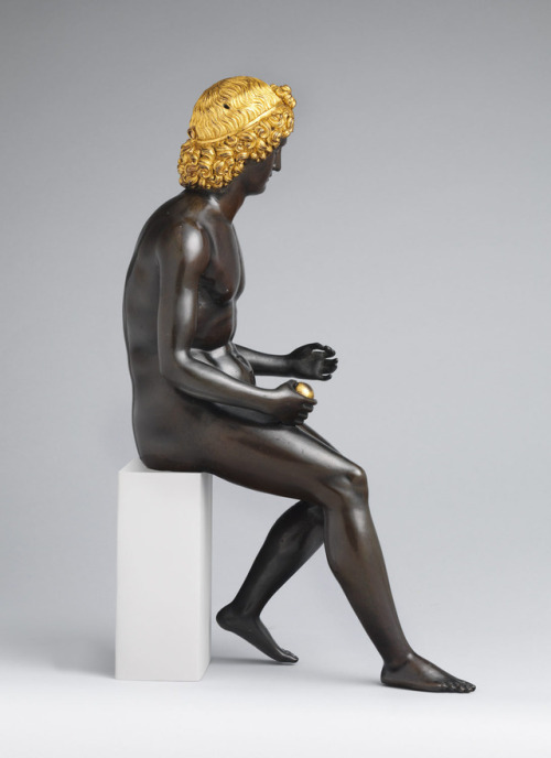 acrosscenturiesandgenerations:  ▪Paris. Artist: Antico (Pier Jacopo Alari Bonacolsi) (Italian, Mantua ca. 1460–1528 Gazzuolo) Date: ca. 1500–1505 Culture: Italian, Mantua Medium: Bronze, partially gilt and silvered