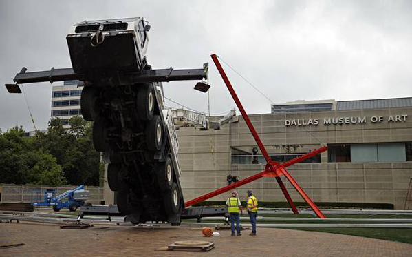 phroyd:    Construction crane falls on museum — and everyone just assumes it is