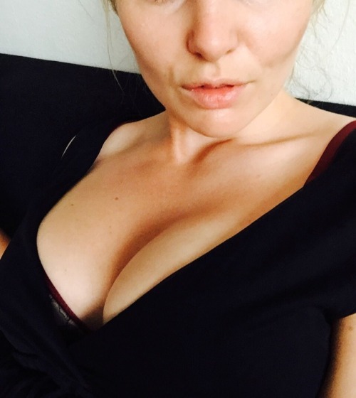 misssweetdk:Hi handsome Well hello.