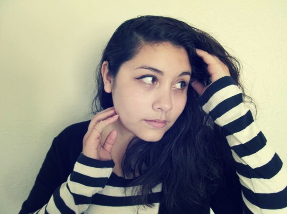 hella-bogus:  my bas fran took cute pictures of me (and also one not super cute one)
