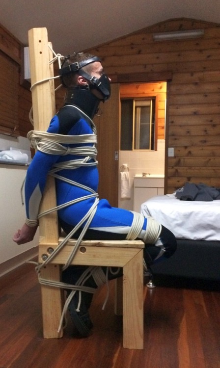 jcj89-blog:Wetsuit Chair Bondage (Me)