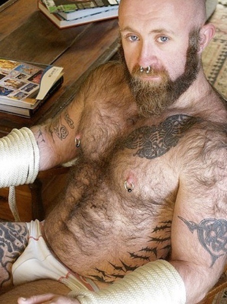 manly-brutes:  manly-brutes:  manly-brutes.tumblr.com   manly-brutes.tumblr.com  Hairy, handsome, sexy, inked - WOW he is what dreams are made of - WOOF