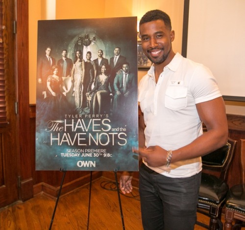 xemsays: believe it or not, actor GAVIN HOUSTON is already 40 years old! YES… 5 years ago, Gavin began starring as Jeffrey Harrington on Tyler Perry’s primetime, predominately black soap opera - THE HAVES and the HAVE NOTS. on the show, Gavin is featured