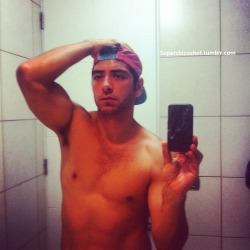 betosgaylatinmenfan:    Beto’s Cornerhttp://betosgaylatinmenfan.tumblr.com/