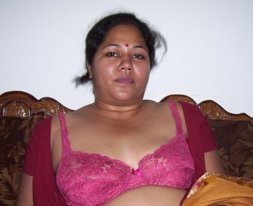 prythm:  ON REQUEST - Sharing Chaitali Bhabhi’s porn pictures