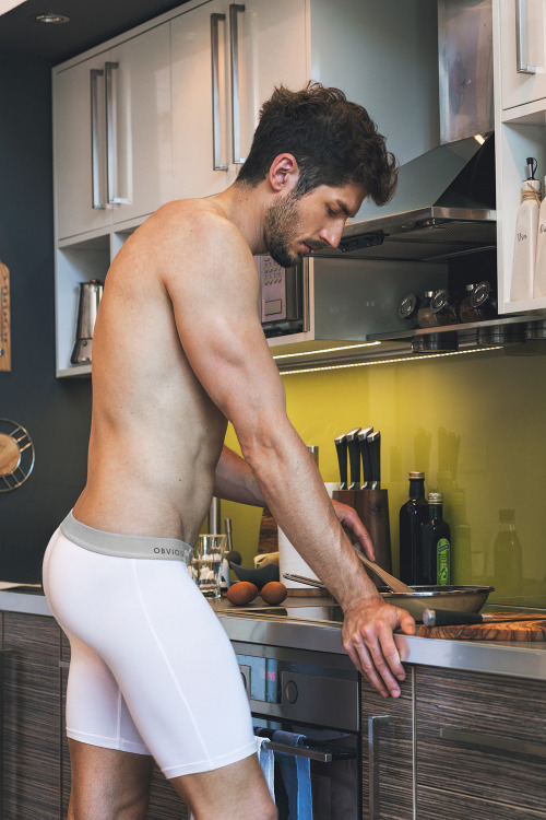 bold-and-masculine:    - The Bold and the Masculine: bold-and-masculine.tumblr.com  
