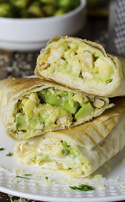 do-not-touch-my-food:    Chicken Avocado