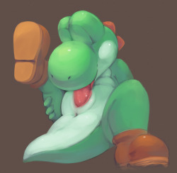 scoua:  somnamg:haha Hey I dunt usually re-blog but would appreciate you give this guy a look-see.He draws really cute yoshis! 