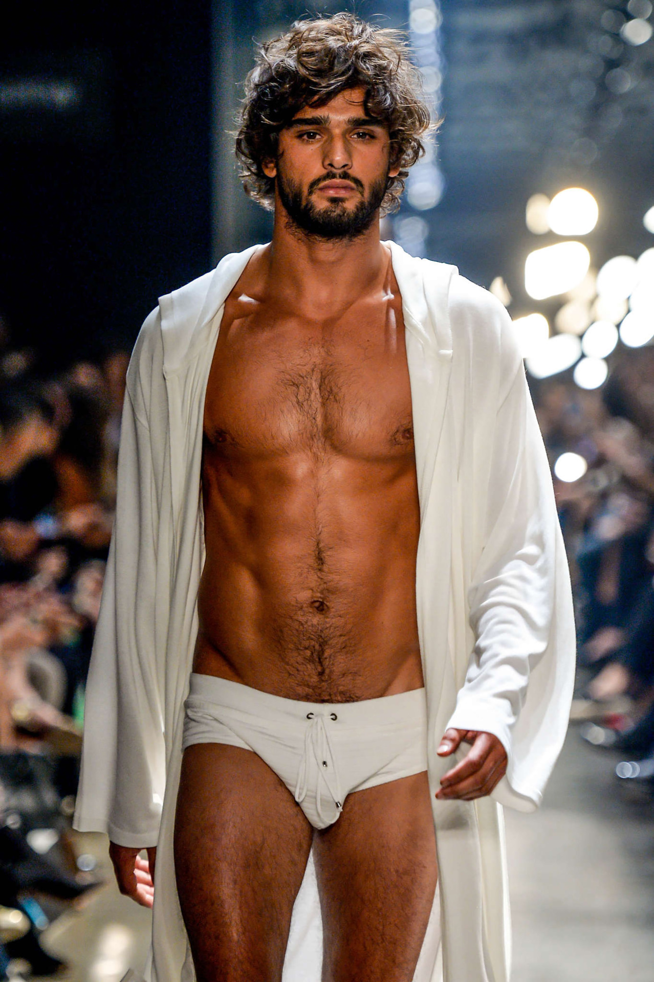 monsieurcouture:  Murilo Lomas S/S 2017 Menswear São Paulo Fashion Week 