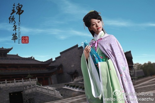 mingsonjia:  Hanfu tailor: xiannixiaozhu Ming style Beizi (Pifeng) and Doupeng (similar to a cape) 