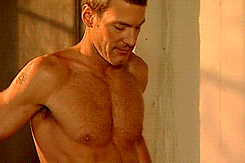 soldierslost:  Alabama Takedown  Cliff is like the ultimate daddy.  
