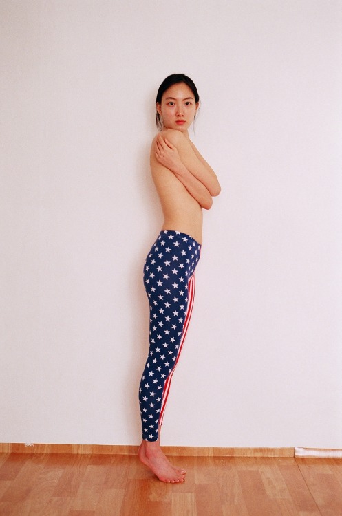 americanapparel:  Shop the US Flag Print Cotton Spandex Jersey Legging HERE! Submitted by Guno Lee. Summer 2014.