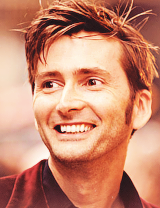 doctahwhos-blog:  DW cast and their flawless hair → David Tennant 