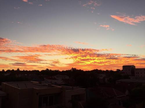 Back in Melbourne. #sky #melbourne #melbournesky #clouds #melbs...