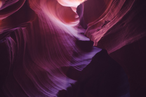 mamamaysa:antelope canyon // azwebsite / tumblr / twitter / instagram