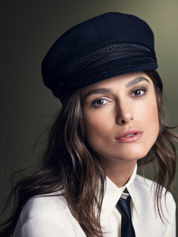 cantinaband:  Keira Knightley photographed by Karen Collins  