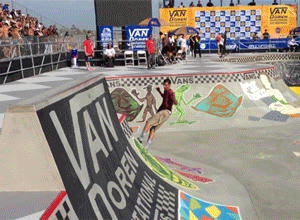 vansskate:Val Surf’s Alex Brunelle with a buzzer beating gap to 5-0 to disaster