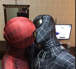 spideykia:  Looking for BF!! Anyone??? 😎😎