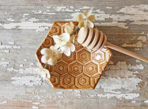 Honey Hex Pottery Mini Bowl //BRobertsonPottery