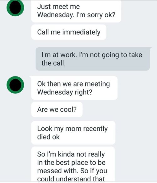 sexxxisbeautiful:huffingtonpost:Dude’s Texts Are Exactly What Not To Do When A Woman Cancels A DateW