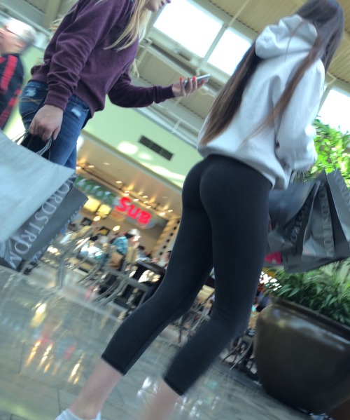 candid-ca:  #candid #creepshot #creepshots adult photos