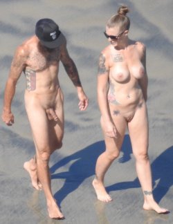 Couple tumblr naked Category:Nude standing