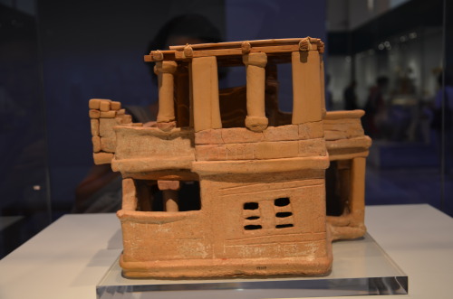 soverylittlehoneybee:Clay model of a house. Acharnes. 1600 B.C.Heraklion Acheological Museum.