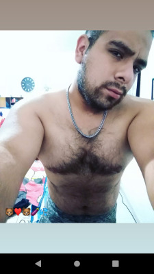 bear-hairy:  Déjanos tu comentario 🐻 . Rebloguea y comparte el contenido si te gustan las fotos. #Bear_Hairy