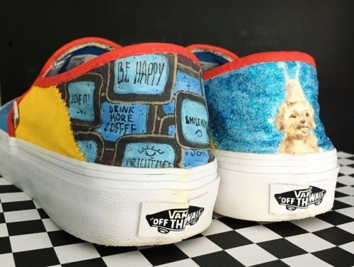 Hand-painted @vans inspired by @paramore! Added some glitter to make them look a little bit more mag