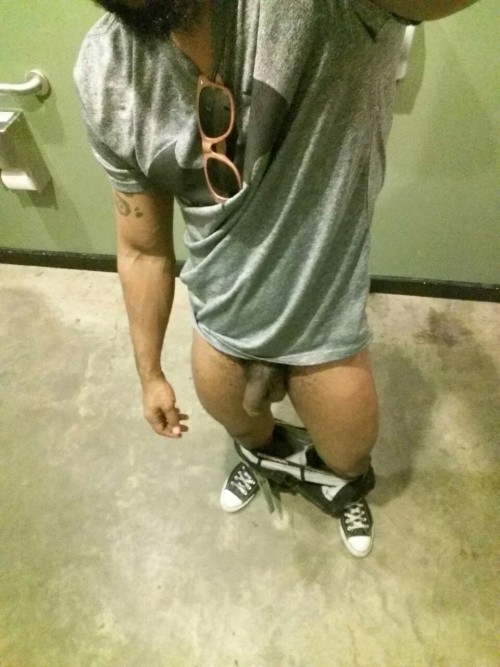 Twitter: @Pmonk3y