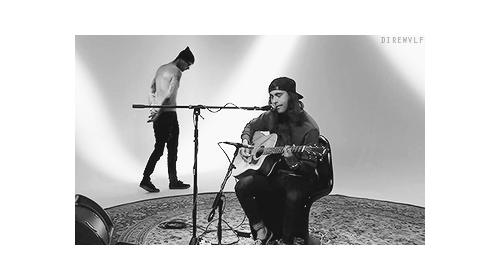 letliveintheend:  band/tattoo blog †