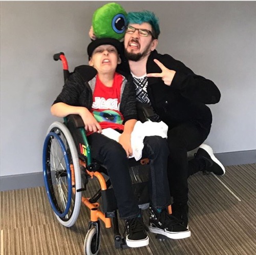 therealjacksepticeye: adorableyoutubers: Ok these were to cute not to post Via ericoreoshu Instagram
