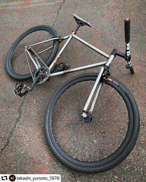 glastocycles: #repost @takashi_yumoto_1976 ・・・ squidbikes. owner:@nommeke  @squidbikes  @txwc_worlds