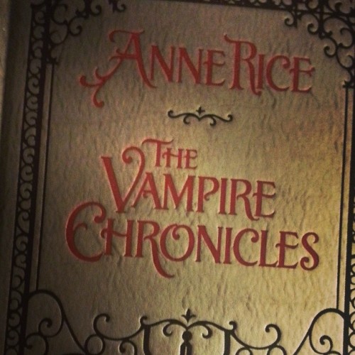 I love reading but it messes up my sleep schedule :p #vampires #thesearerealvampires #notthatstupidtwilightcrap #freakingsparklevampires