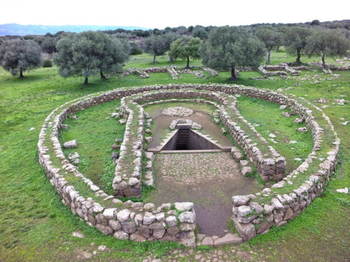 itscarreras:Pozzo Sacro Area Archeologica Santa Cristina, Paulilatino 1000 a. C.