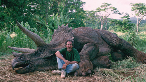 iamnotanexpertbut:greymon:where’d that guy find a dinosaur wtfits in south america. on a small islan