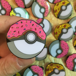 pixalry:  The SImpsons x Pokemon Pin Badges