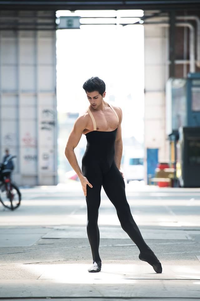 exguyparis:  Dario Elia -   Het Nationale Ballet (Dutch National Ballet)