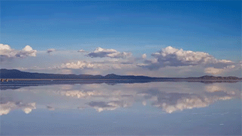 sizvideos:  Reflections from the sea salt of UyuniVideo