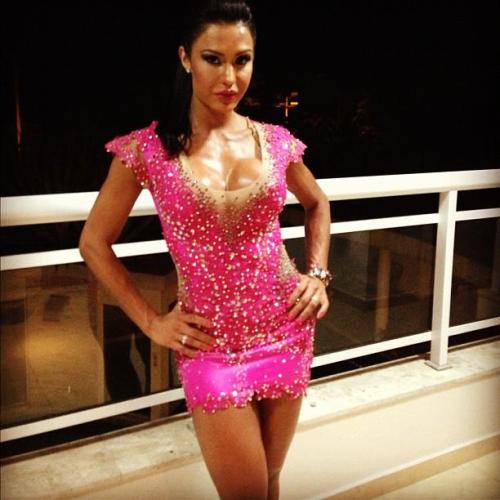 lgspears: I love me some of this Brazilian hottie Gracyanne Barbosa to be my WCW, she’s a very