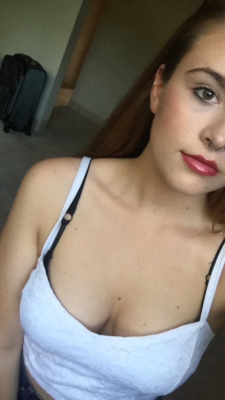 we-heart-piercing:  Stumbled into some great selfie lighting. 