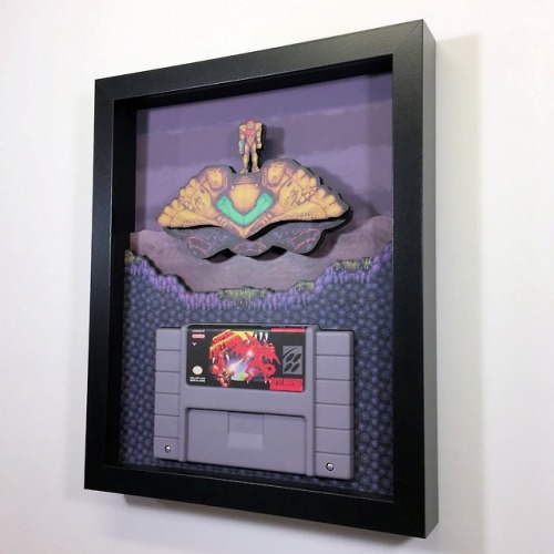 scarlet-begoniaz: sosuperawesome:  Retro Gaming Cartridge Holders and Shadow Boxes Glitch Artwork on Etsy See our #Etsy or #Gaming tags    😮😮😮😮 