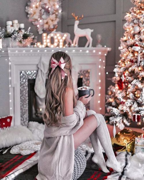 becoming-the-girl-within:This is all I want for Christmas…